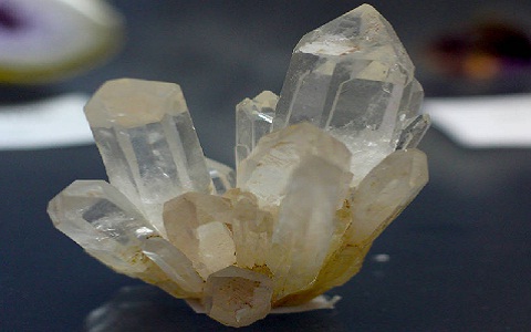 1596789307922568.jpg piezoelectric-crystal.jpg